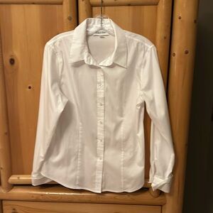 Women’s Calvin Klein no iron white button down. Size 10